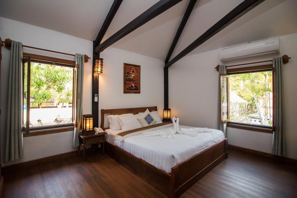Royal peacock Boutique Hotel Luang Prabang Extérieur photo